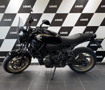 XSR 4