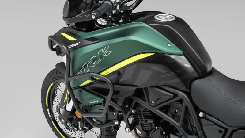 Benelli trk 702 x 2026 detail 2