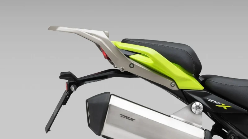 Benelli trk 702 x 2026 detail 5